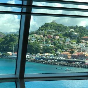 Meet your Posher, Ashlee